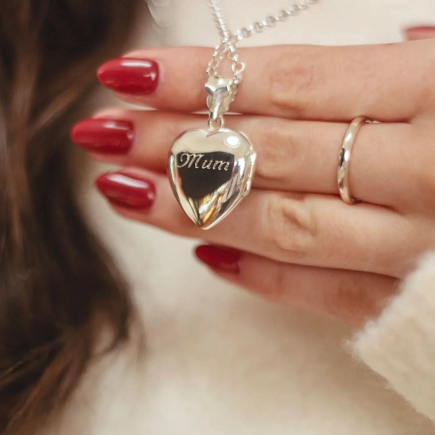 Elegant Filigree Heart Locket Necklace in Sterling Silver - Custom Photo Insert & Engraving - Perfect for Valentine's Day Gifts & Anniversary Presents