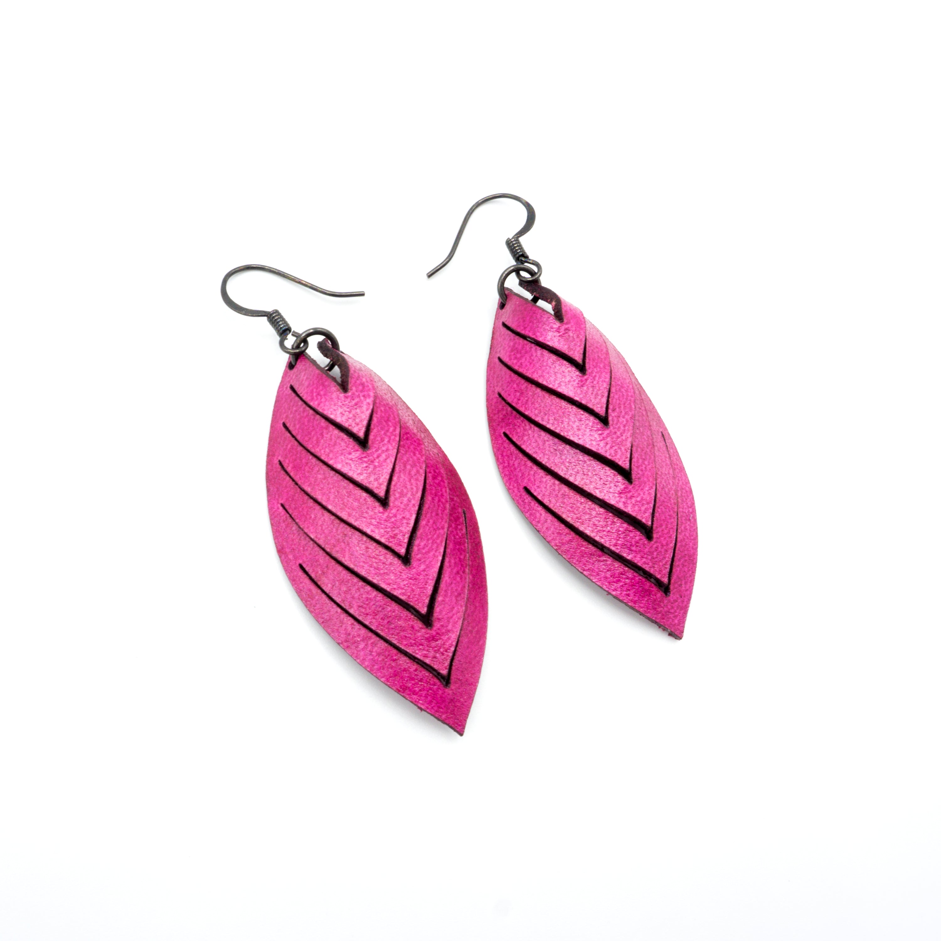Terrabyte 14 [S] Fuchsia Pearl Leather Earrings for Women - Boho Chic Handmade Dangle Drop Earrings for Casual Wear, Parties & Special Occasions