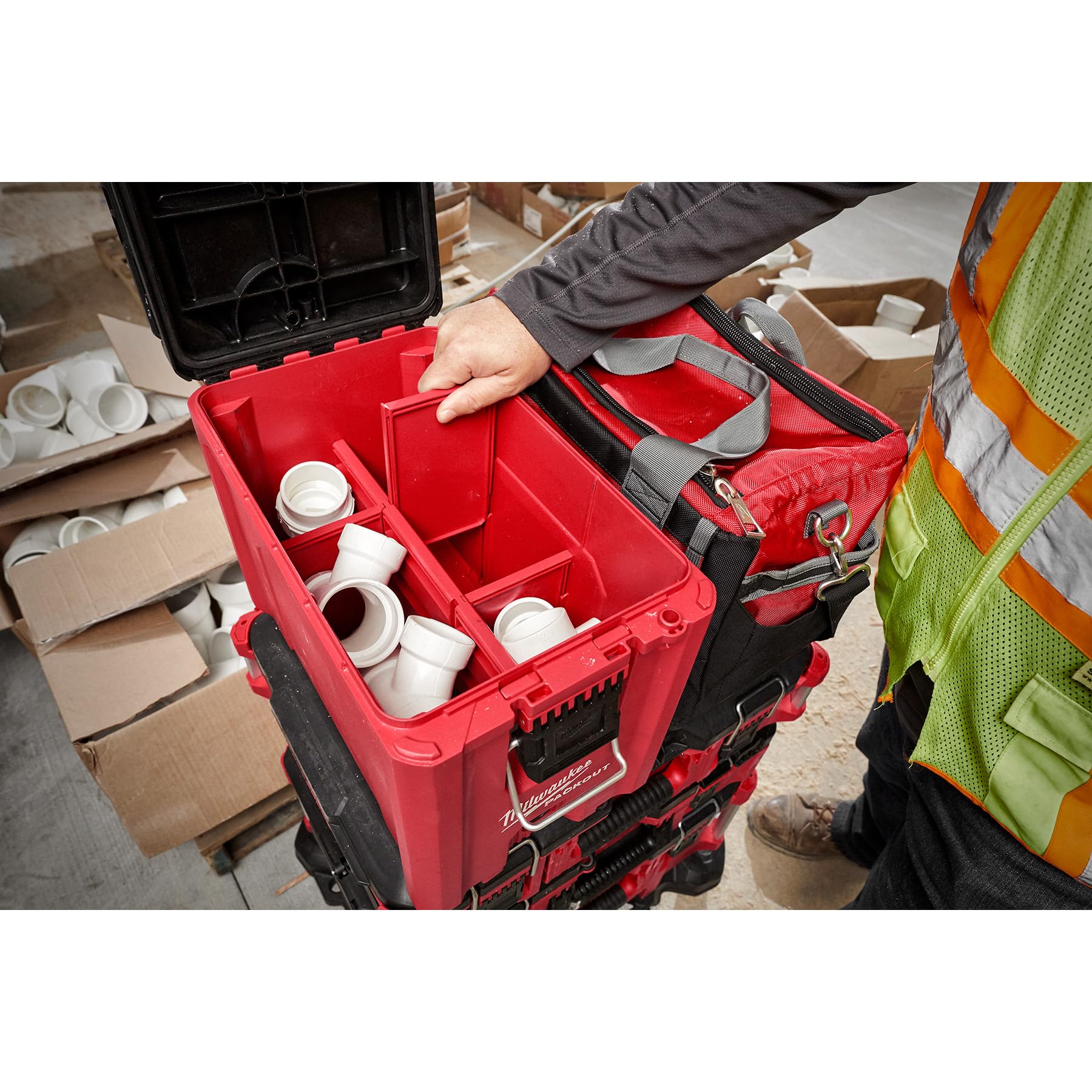 Milwaukee 48-22-8422 PACKOUT Compact Tool Box - Durable Portable Storage for Tools & Equipment | Perfect for Job Sites, Workshops & DIY Projects