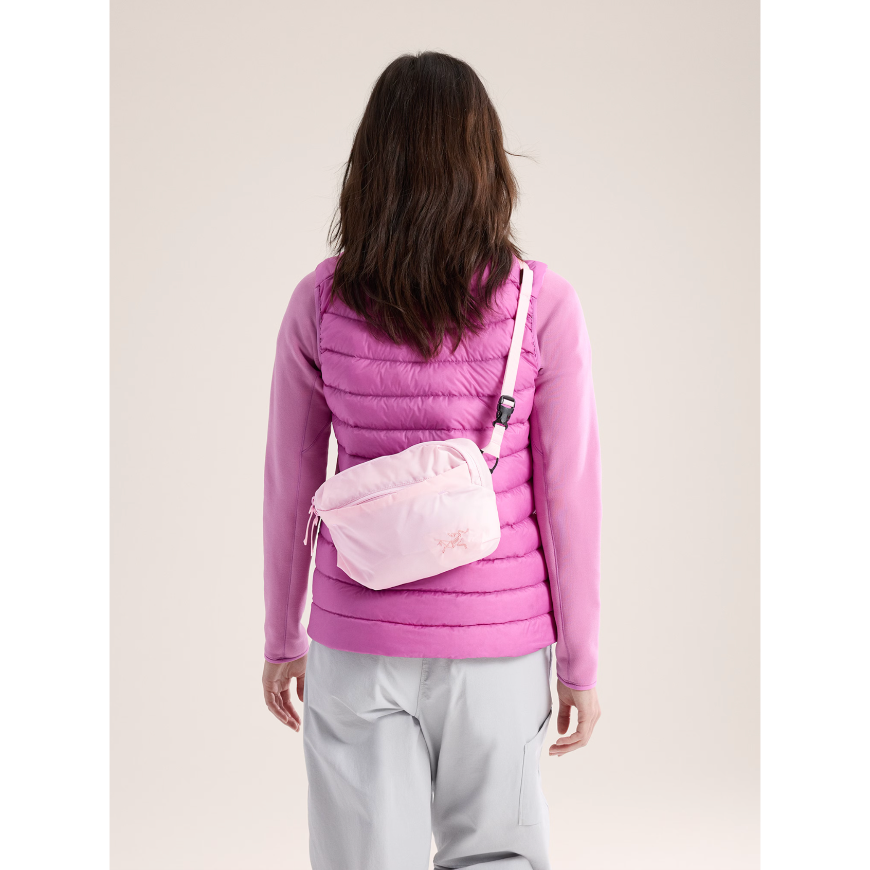 Arc'teryx Heliad Crossbody Bag - Lightweight & Waterproof Travel Shoulder Bag for Hiking, Commuting & Everyday Use