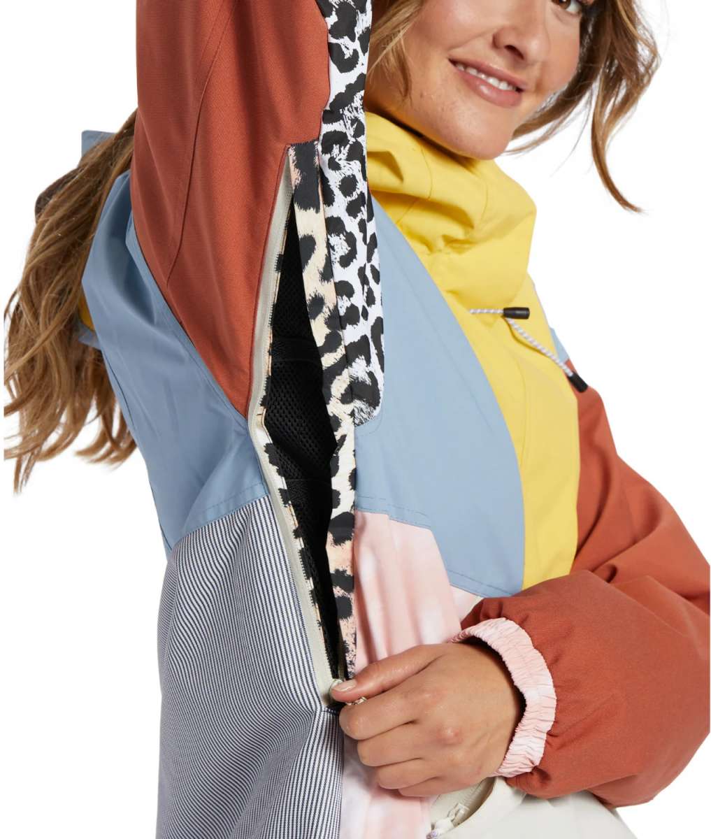 DC Women's Chalet Insulated Anorak Jacket 2024 - Waterproof Winter Coat with Hood, Warm Puffer Jacket for Skiing, Snowboarding & Outdoor Activities