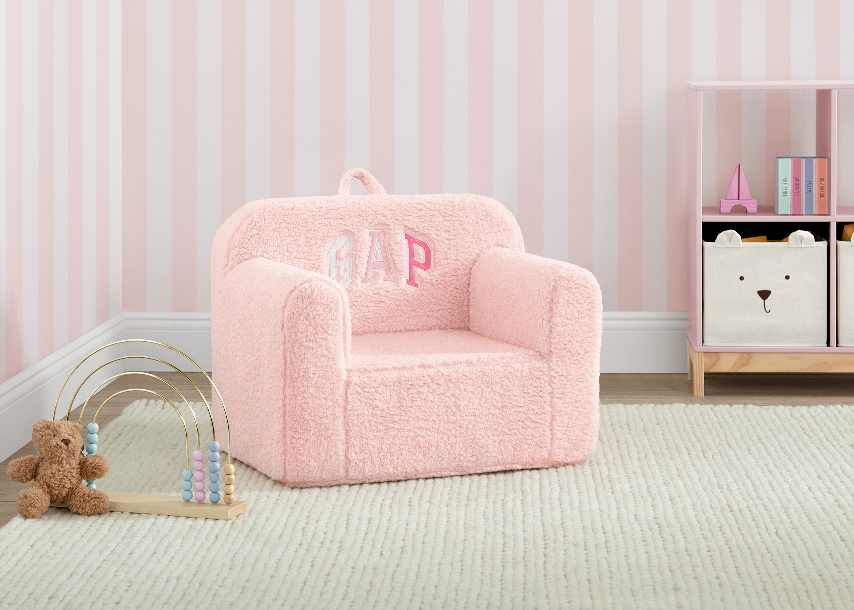 BabyGap Sherpa Chair - Cozy & Soft Plush Seat for Toddlers & Kids - Perfect for Nursery, Playroom & Travel