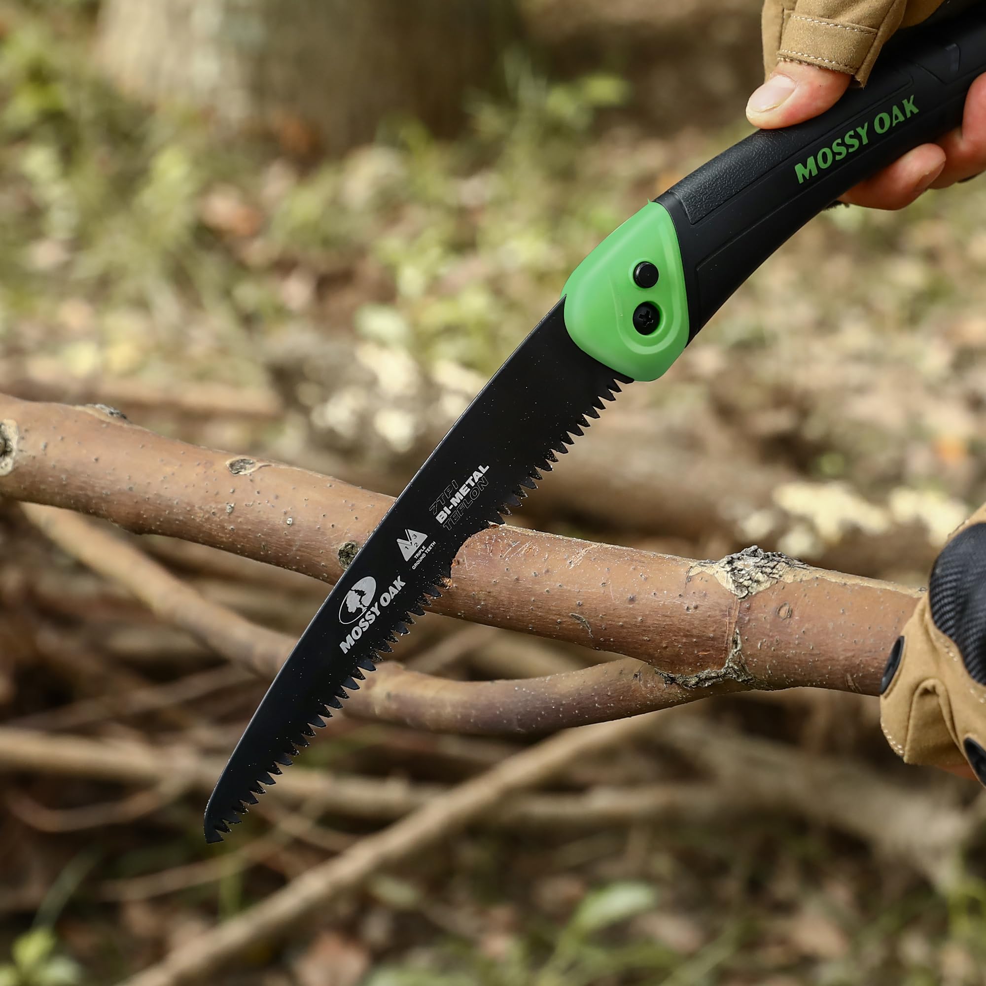 **MOSSY OAK 7-Inch Folding Pruning Saw - D6A & M2 Bimetal Blade, Compact Hunting Hand Saw with Pouch for Deer, Tree, Wood & Limb Cutting - Perfect for Camping, Hiking & Outdoor Survival**