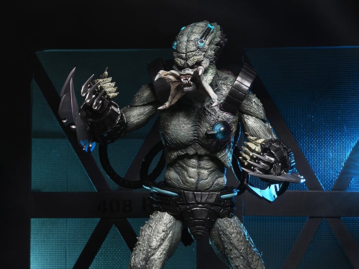 Predator: Concrete Jungle - Ultimate Stone Heart Action Figure | Collectible Movie Character Model for Fans & Display | Perfect for Home Decor, Office Display, and Gift Giving