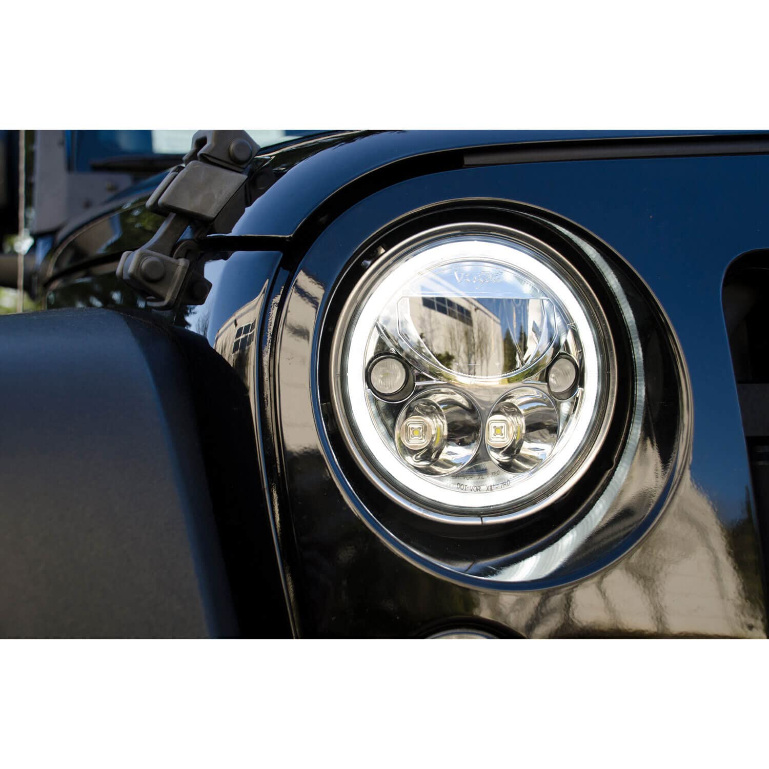 Vision X Lighting (XIL-7RDB) 7 Inch Round VX LED Headlight with Low/High Beam & Halo Ring - Single Black Chrome Headlamp for Trucks, Jeeps, Off-Road Vehicles - Durable Lighting for Night Driving & Adventure