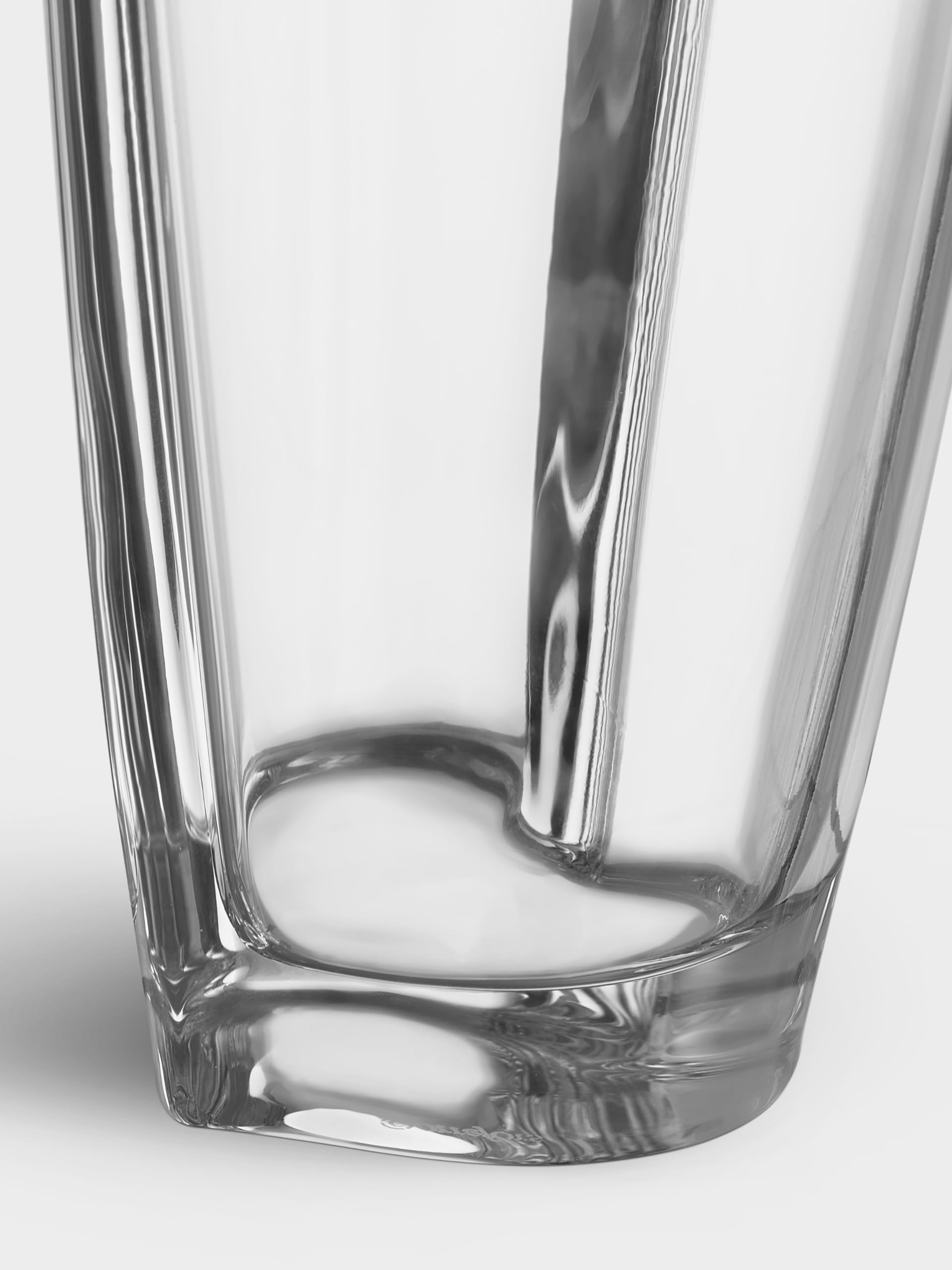 Orrefors Personalized 10-Inch Heart Vase - Custom Engraved Romantic Crystal Flower Vase for Anniversary, Wedding & Valentine's Day - Elegant Home Decor & Unique Gift for Her, Wife, Girlfriend - Perfect for Dining Table, Bedroom & Romantic Surprises