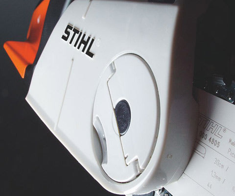 Stihl MS 181 C BE 16-Inch Gas Chainsaw with Easy2Start System - 31.8cc Low Emission Engine for Home & Garden Wood Cutting, Tree Trimming & Firewood Preparation
