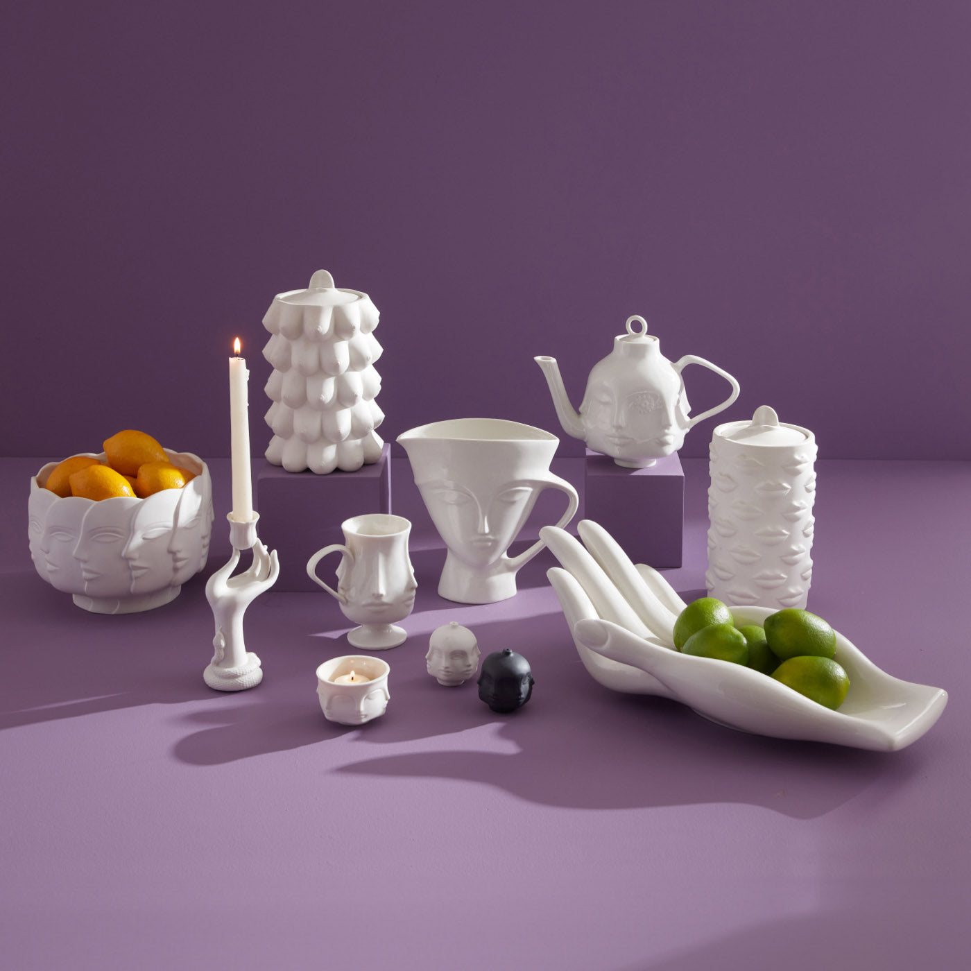 Giuliette Glass Pitcher - Elegant & Durable Pitcher for Water, Juice & Iced Tea - Perfect for Parties, Dining & Home Decor