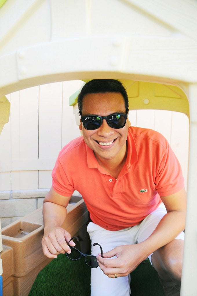 RoShamBo Polarized Sunglasses for Men & Women - UV Protection, Lightweight & Stylish - Perfect for Driving, Beach & Outdoor Activities