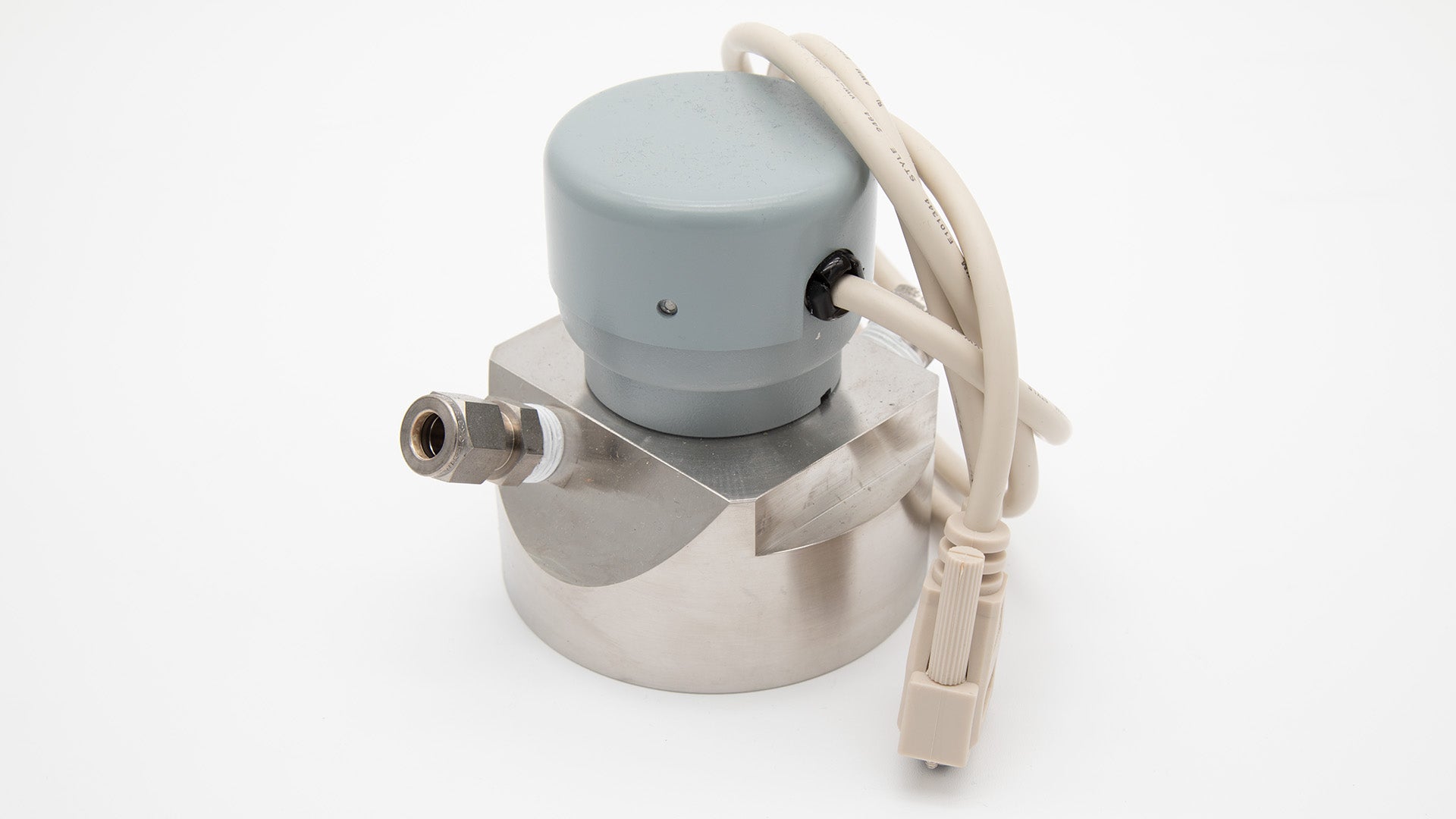 500HV Cylinder Cap & Preamplifier Assembly - High Voltage Electronic Component for Audio Systems & Industrial Equipment