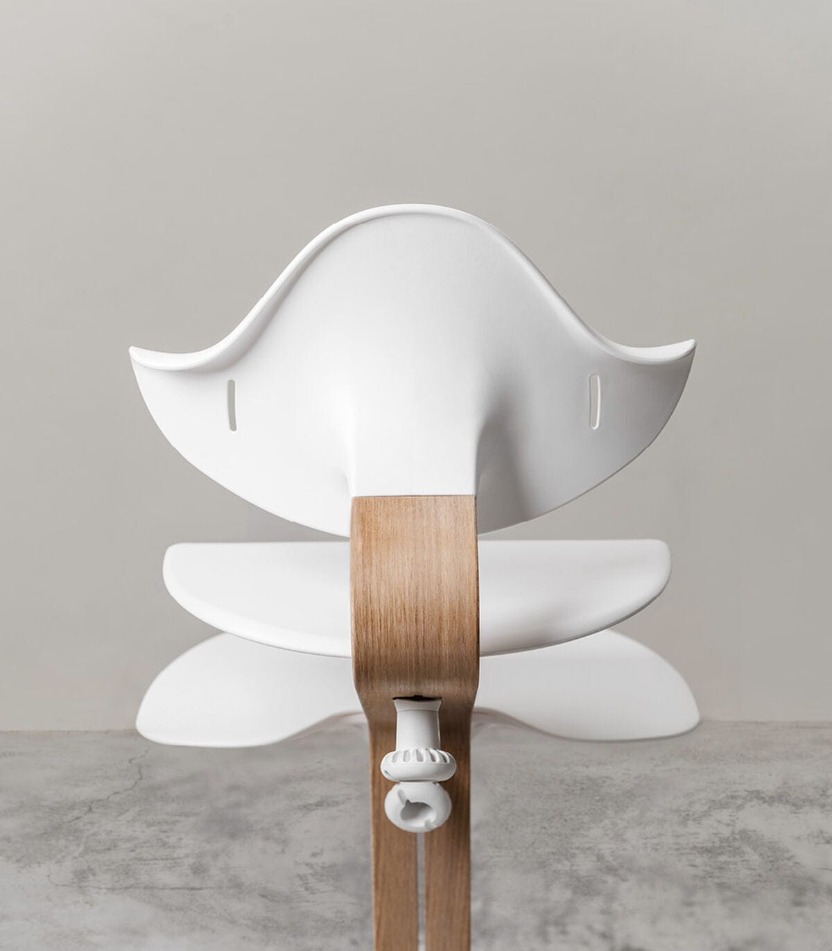 Stokke Nomi Chair - Adjustable High Chair for Babies & Toddlers - Ergonomic Design for Safe & Comfortable Feeding - Perfect for Home & Restaurant Use