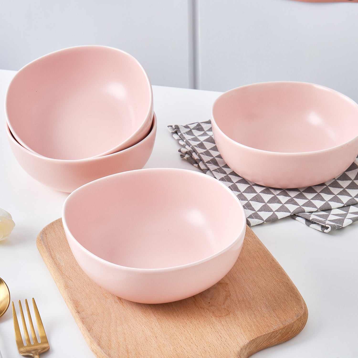 Delilah Porcelain Bowl Set - 6-Piece Dinnerware Set for Soup, Salad & Dessert | Elegant & Durable for Everyday Use & Entertaining