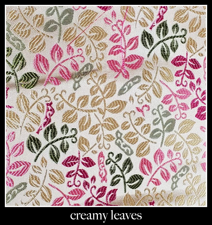 Creamy Leaves
