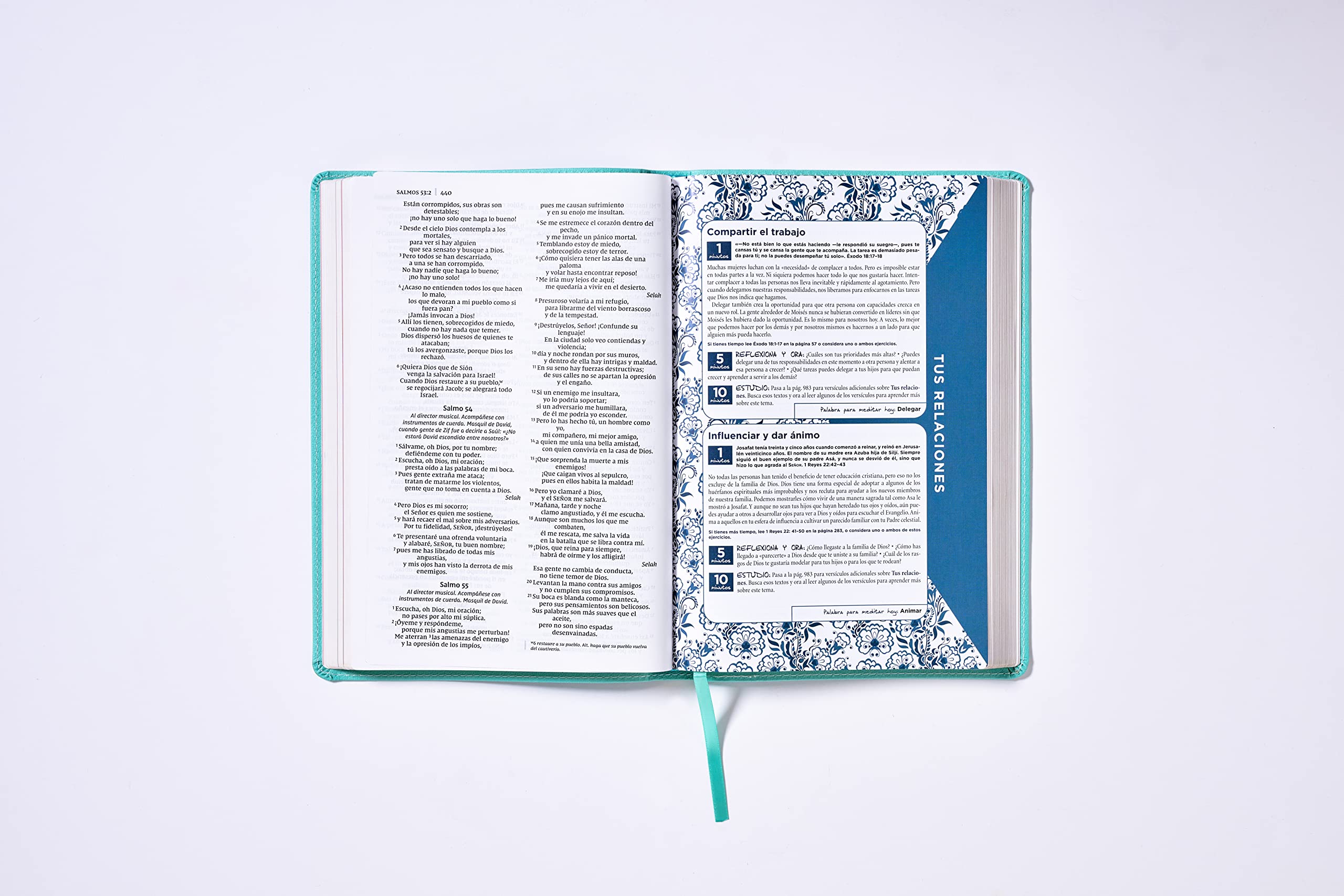 NVI, Busy Mom's Bible, Leathersoft Cover, Turquoise, Words of Christ in Red, Comfort Print: Daily Inspiration Even When You Only Have a Minute (Spanish Edition) - Perfect for Devotions, Prayer Time & Encouragement for Christian Mothers