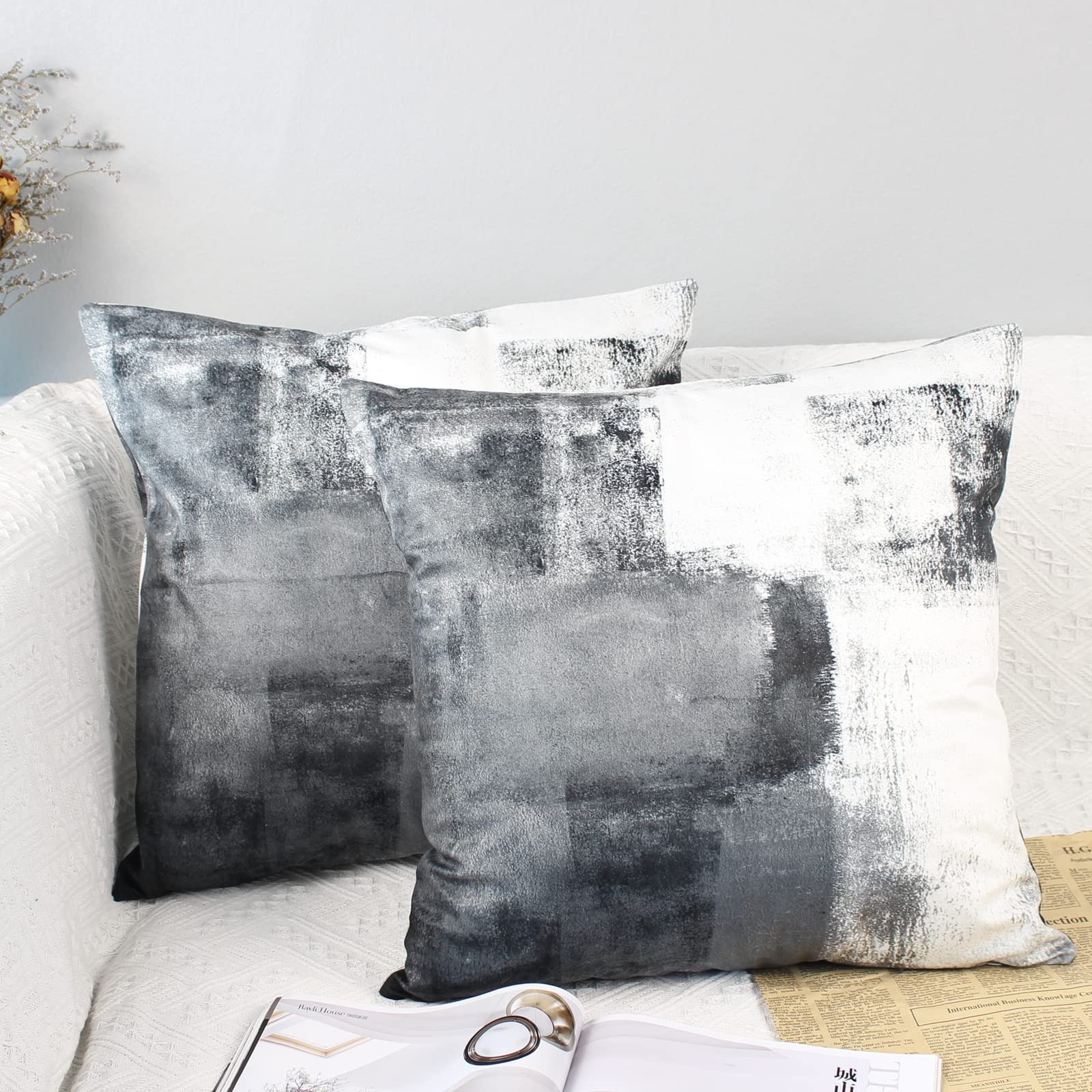 OYIMUA Set of 2 Velvet Decorative Pillow Covers 18x18 Inches (45x45 cm) - Abstract Art Grey White Cushion Cases for Sofa, Living Room, Patio, Garden & Farmhouse Decor | Indoor & Outdoor Home Accent Throw Pillows