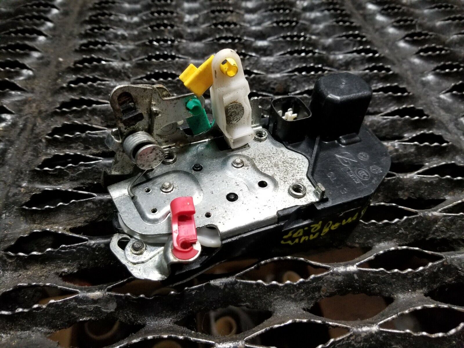 05-07 Dodge Magnum Left Rear Door Lock Actuator - OEM Replacement Part - Perfect for Car Door Lock Repair & Maintenance