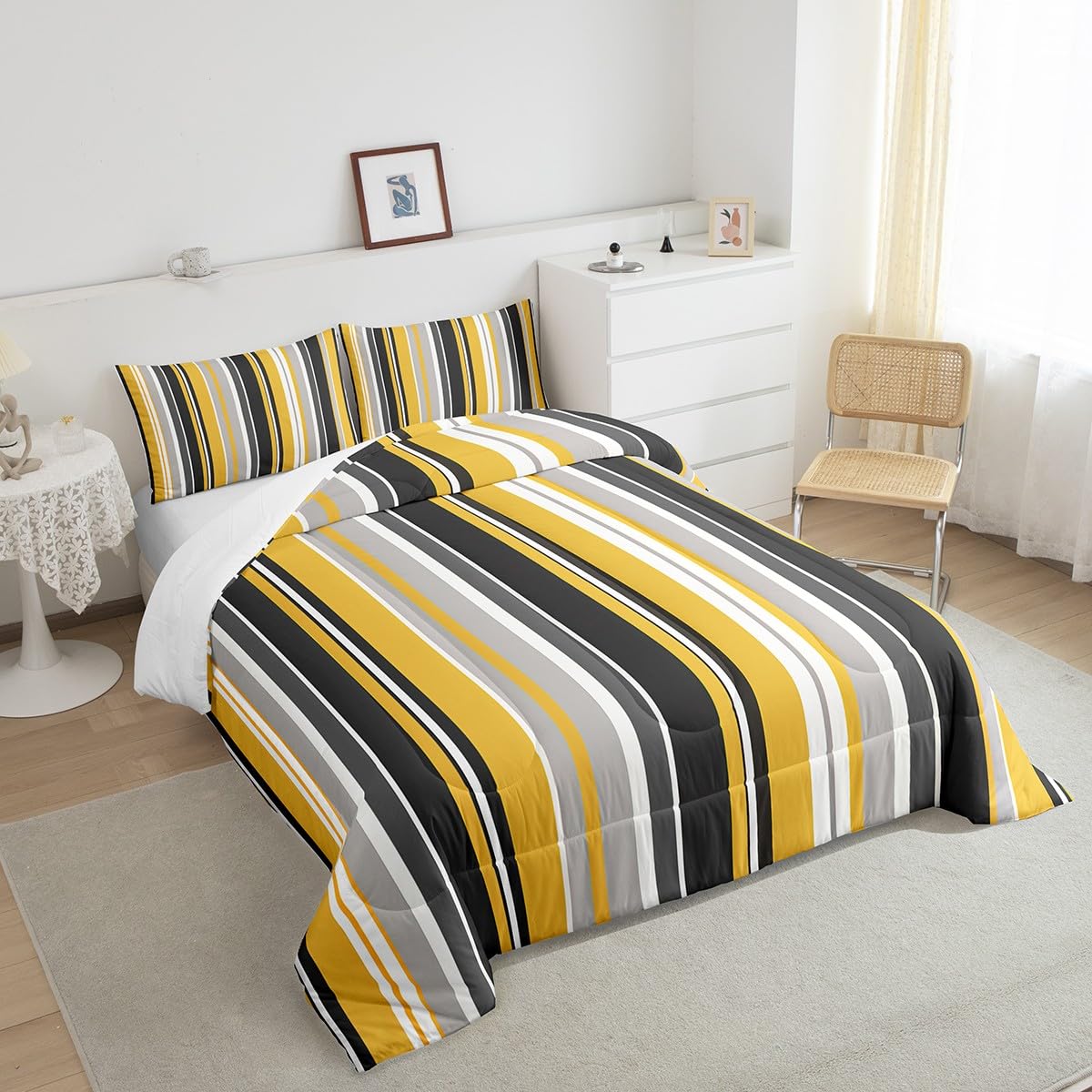 Modern Stripes Comforter Set Queen - Yellow & Gray Bedding for Boys & Kids Room - Lightweight Soft Warm Comforter with 2 Pillowcases - Perfect for Teen Bedroom, Dorm Decor & Cozy Home Fashion