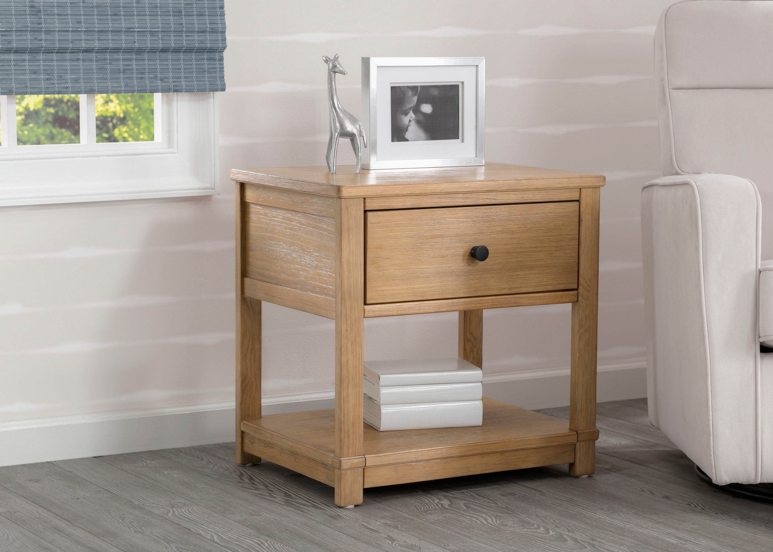 Modern Monterey Nightstand - Stylish Bedside Table with Drawer for Bedroom, Living Room, or Guest Room - Perfect for Storage and Decor