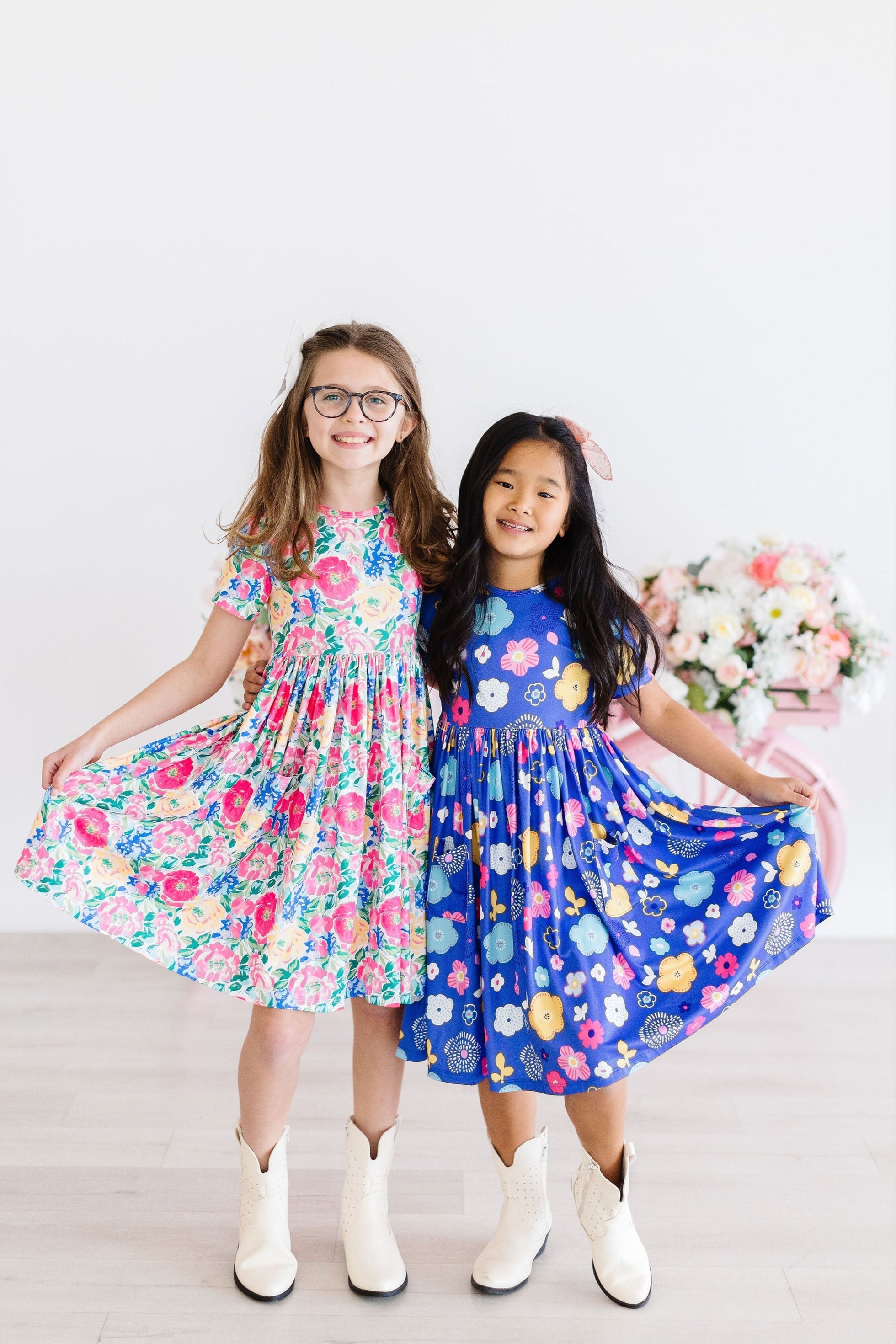 Floral Print Summer Short Sleeve Twirl Dress with Pockets - Perfect for Beach Vacations, Garden Parties & Casual Outings