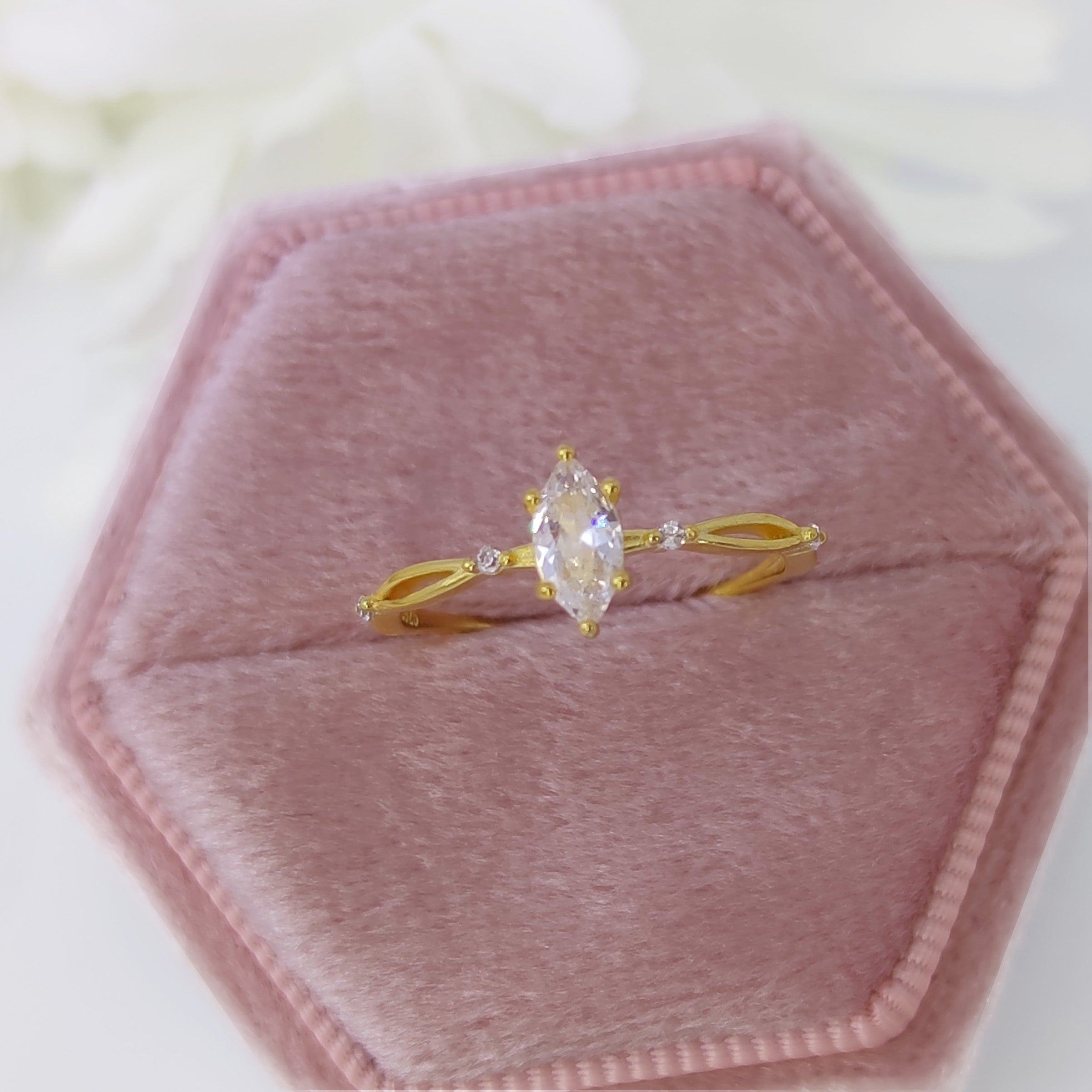 Olive Bloom Marquise Cut Moissanite Ashes Ring - Elegant Memorial Jewelry for Remembrance & Special Occasions
