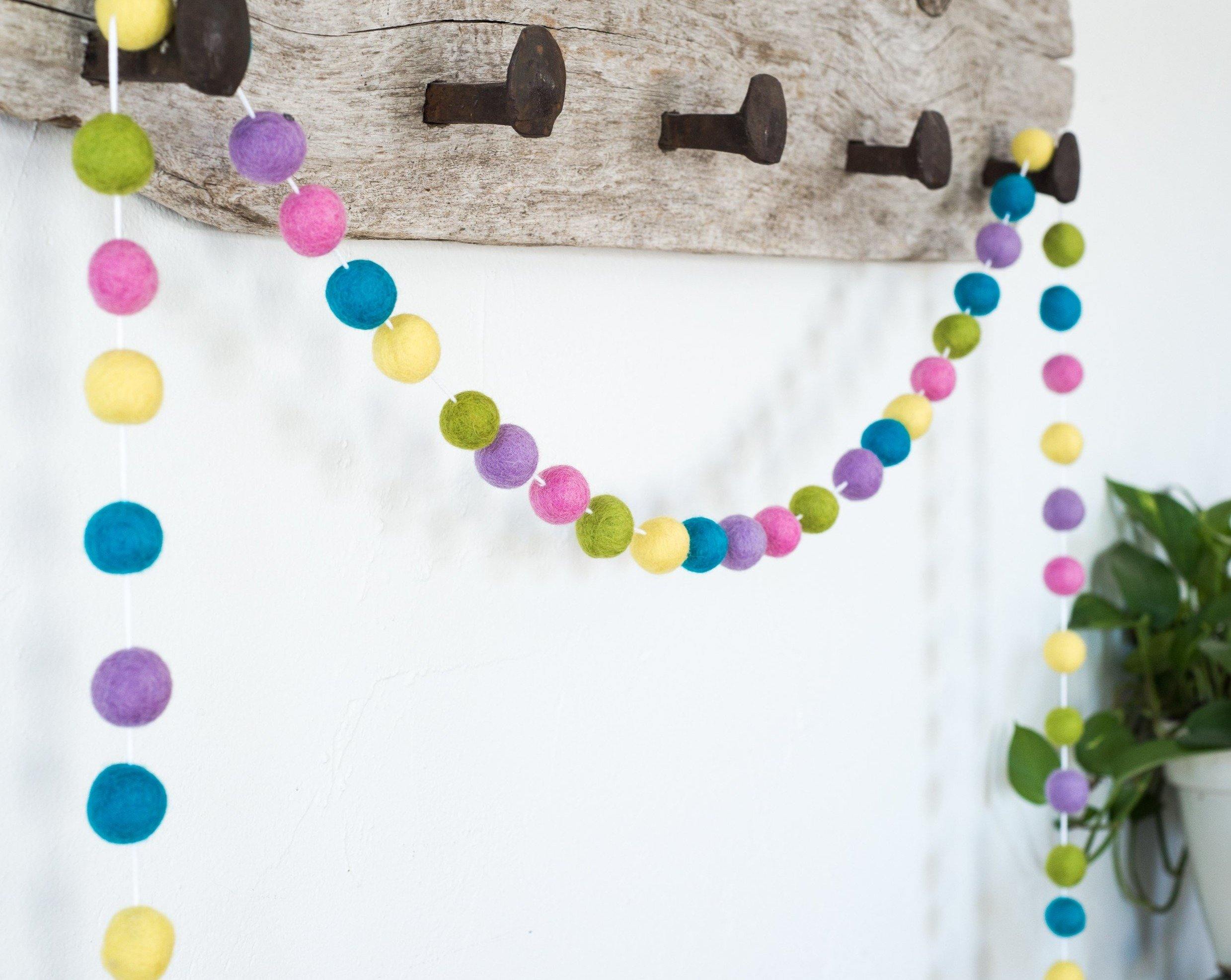 Bright Easter Garland - Colorful Spring Decor for Home, Party & Easter Celebrations - Perfect for Indoor & Outdoor Festive Decorations