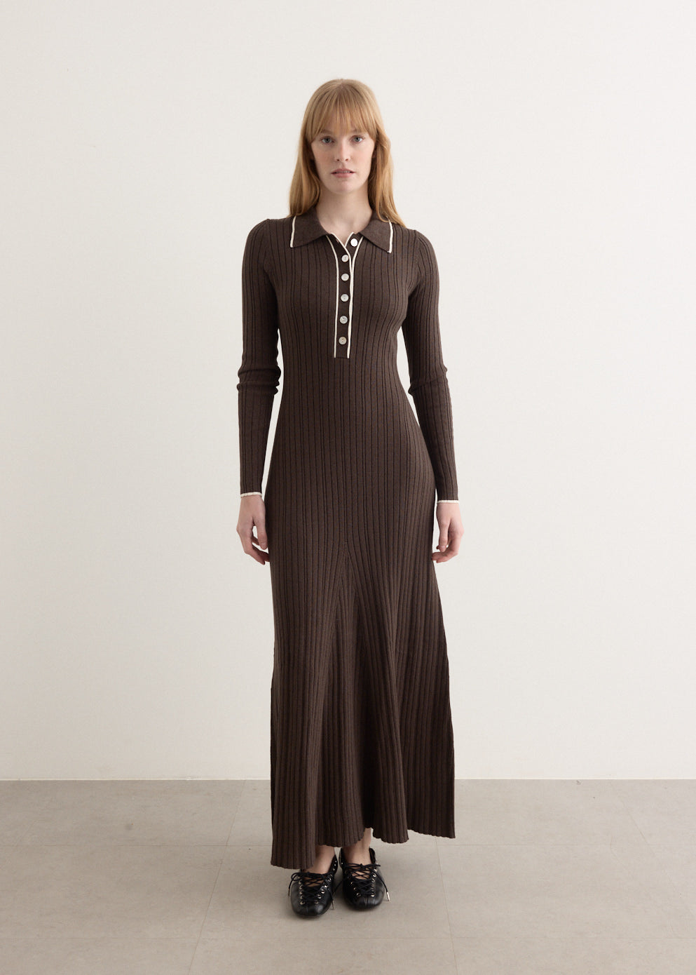 Angelina Black Dress Size 39/31 - Stylish & Comfortable Women's Fashion for Casual Outings & Date Nights