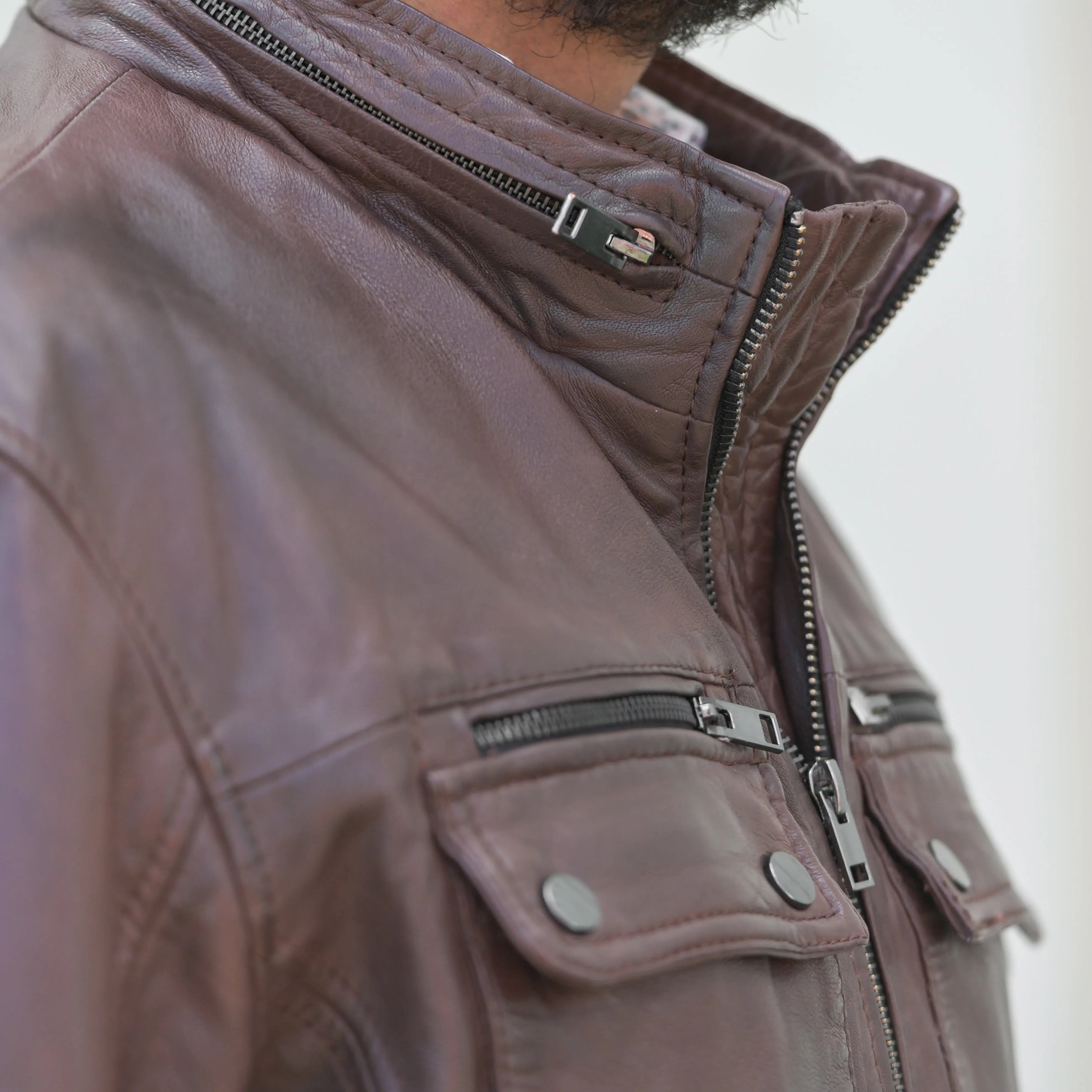 Men's Genuine Leather Jacket with Dual Flap Pockets - Stylish Biker & Casual Wear for Everyday Outings