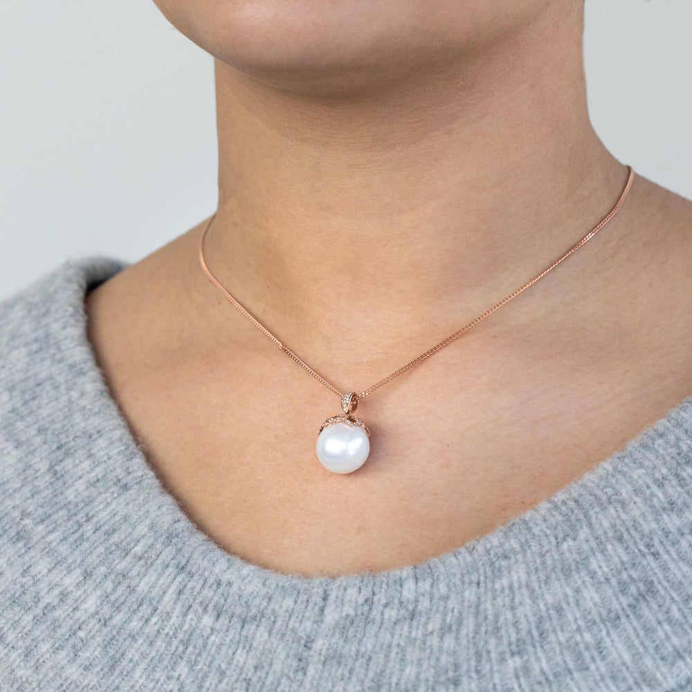 9ct Rose Gold South Sea Pearl & Diamond Pendant Necklace - Elegant Jewelry Gift for Women - Perfect for Weddings, Anniversaries & Special Occasions
