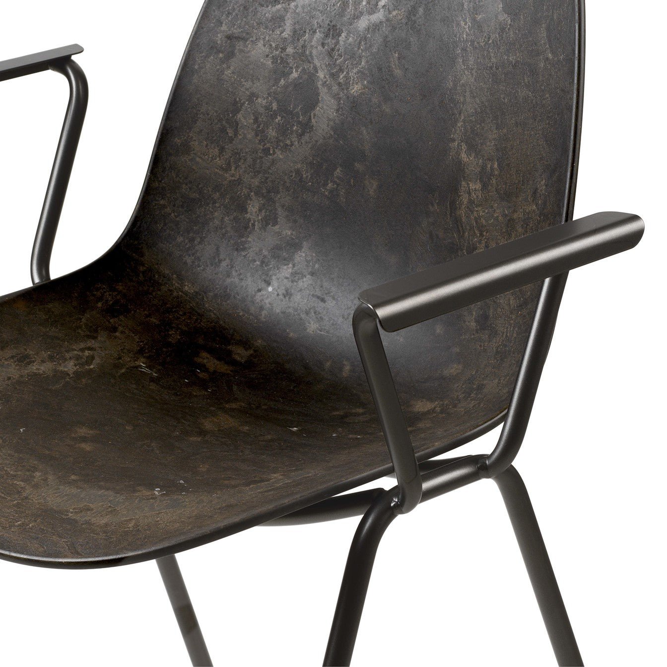 Eternity Armchair by Mater - Modern Lounge Chair for Living Room, Office & Reading Nook - Premium Comfort & Stylish Design
