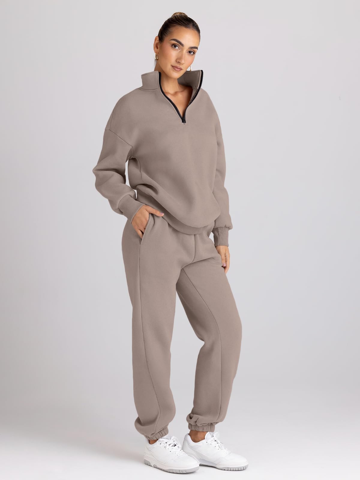 Trendy Queen Women's 2-Piece Outfits - Long Sleeve Half Zip Sweatshirt & Fleece Joggers Set | Cozy Lounge Wear for Home, Gym & Casual Outfits