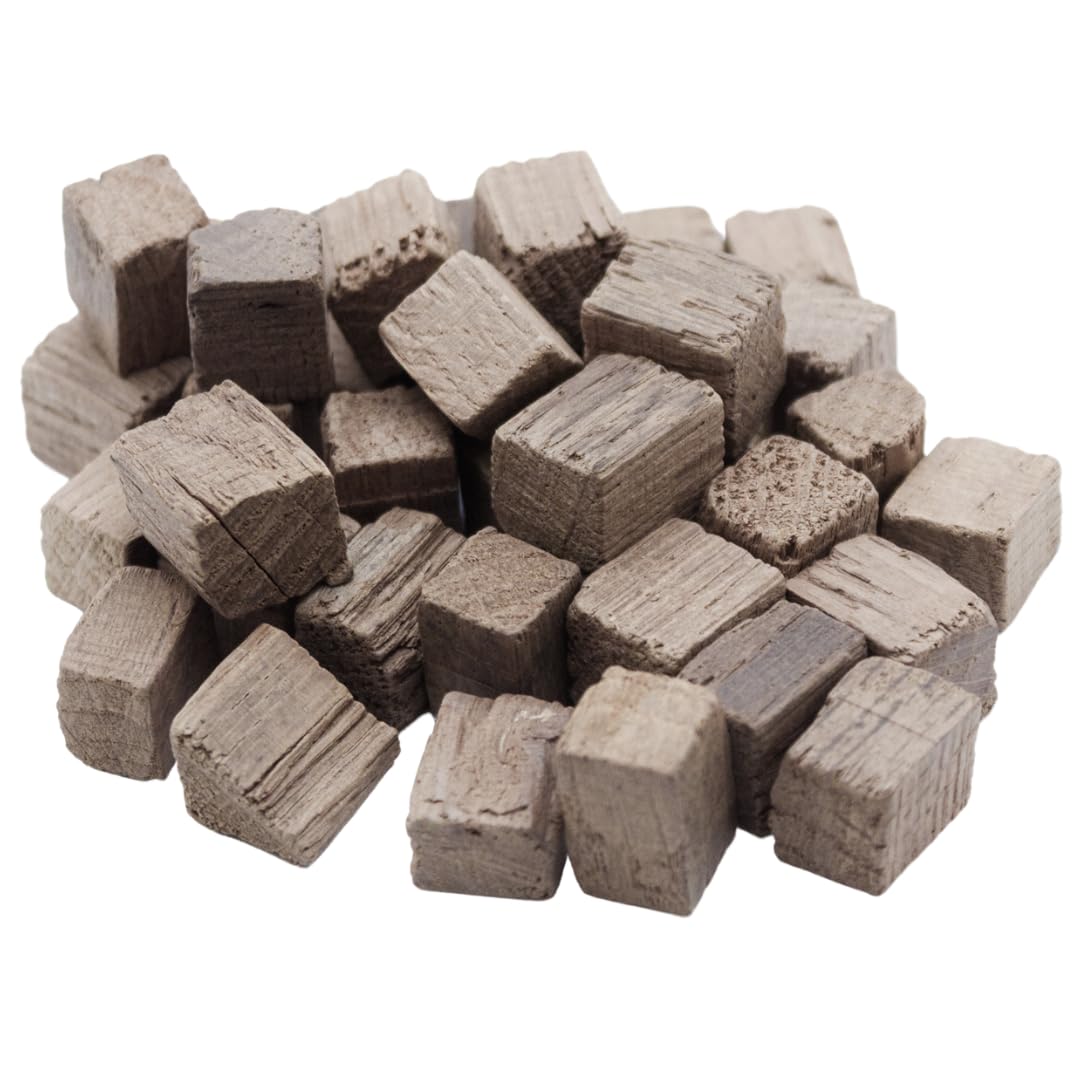 Premium French Oak Cubes for Brewing & Aging - Medium Toast 1 lb - Enhance Wine, Spirits, Beer Flavor - Perfect for Home Brewers & Distillers - Ideal for Barrels, Fermentation & Cocktail Infusions