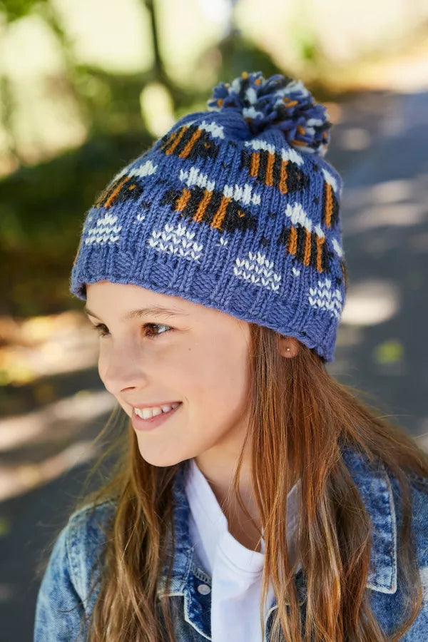 Kids Beehive Bobble Beanie Hat - Cute Winter Knit Cap with Pom Pom for Boys & Girls - Perfect for Snow Play, Outdoor Activities & Christmas Gifts