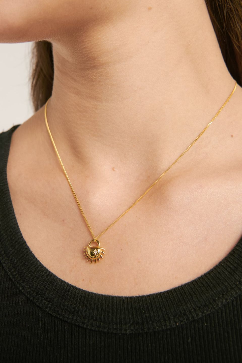 18k Gold Plated Pendant Necklace for Women - Bebe Solida Elegant Layering Jewelry - Perfect for Everyday Wear, Date Nights & Special Occasions
