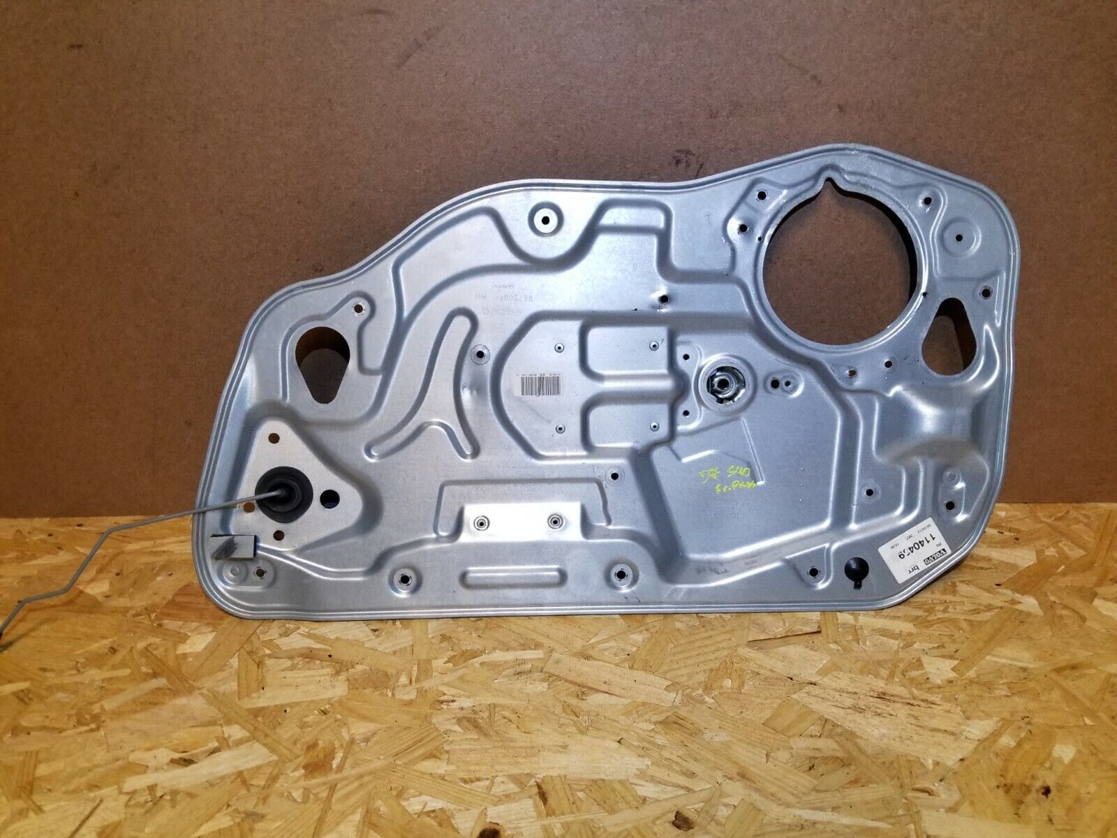 2005-2009 Volvo S40 Right Passenger Side Front Door Window Regulator Panel - OEM Replacement Part - Perfect for Window Repair & Maintenance