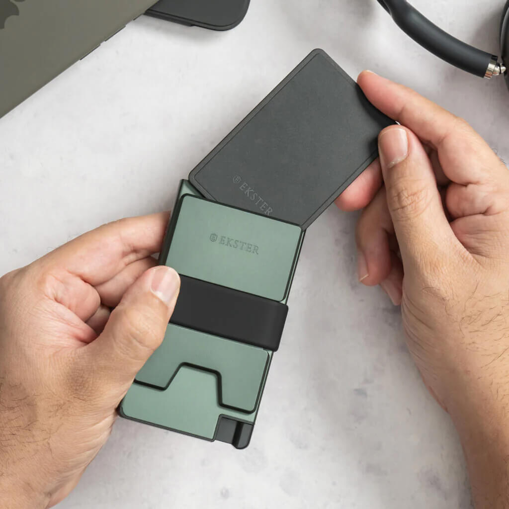 Ekster Pro RFID Blocking Aluminum Card Holder - Slim Minimalist Wallet for Men & Women - Perfect for Travel, Business & Everyday Carry