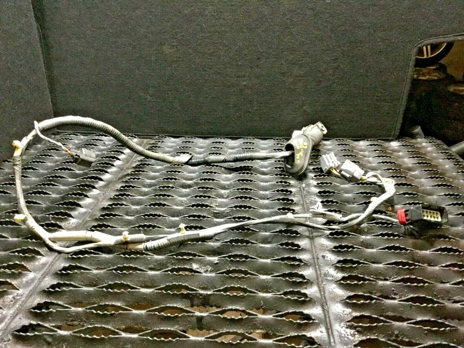 Genuine OEM Ford Escape Rear Right Passenger Side Door Wire Harness 01-07 - Perfect for Electrical Repairs & DIY Auto Maintenance