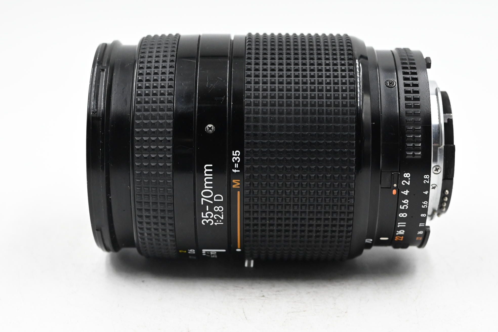 Nikon 35-70mm f/2.8D AF Zoom Lens - Professional Wide Angle to Telephoto for DSLR Cameras - Perfect for Portrait, Landscape & Travel Photography