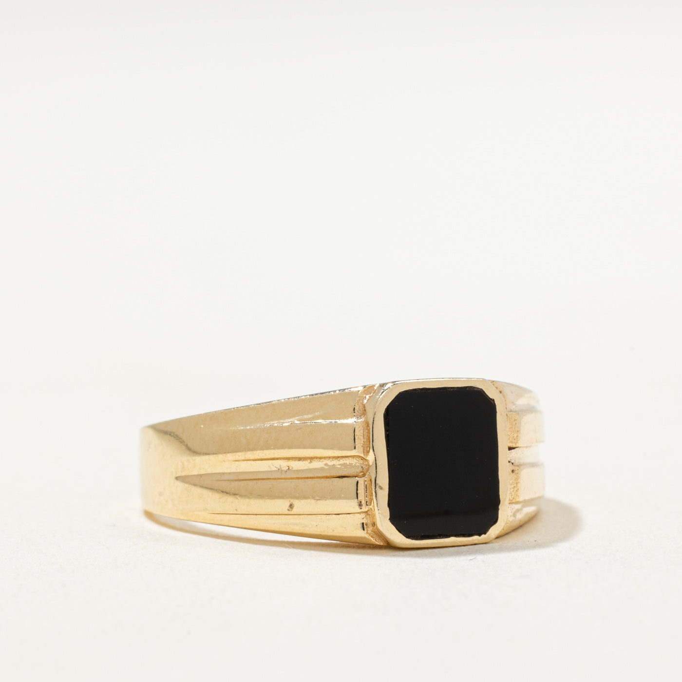 14K Gold Bezel Set Onyx Signet Ring for Men - 0.50ct Black Onyx Stone - Size 8 - Elegant Statement Jewelry for Weddings, Gifts & Formal Occasions