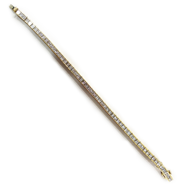 18K Yellow Gold Diamond Bracelet for Women - Elegant & Luxurious Tennis Bracelet - Perfect for Weddings, Anniversaries & Special Occasions