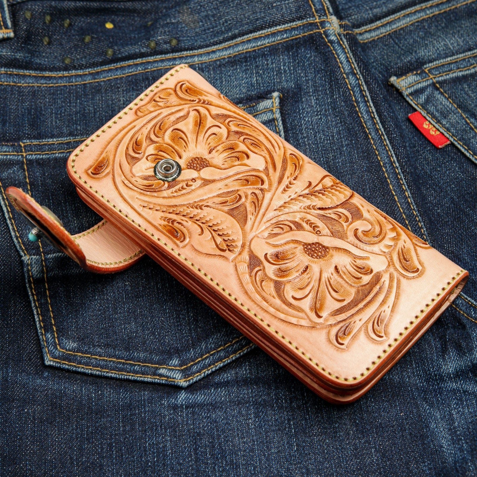 Japanese Floral Light Brown Genuine Leather Turquoise Concho Biker Wallet for Men - Western Style Money Clip Billfold with Conchos - Perfect for Motorcycle Riders, Cowboy Fashion & Gift Giving