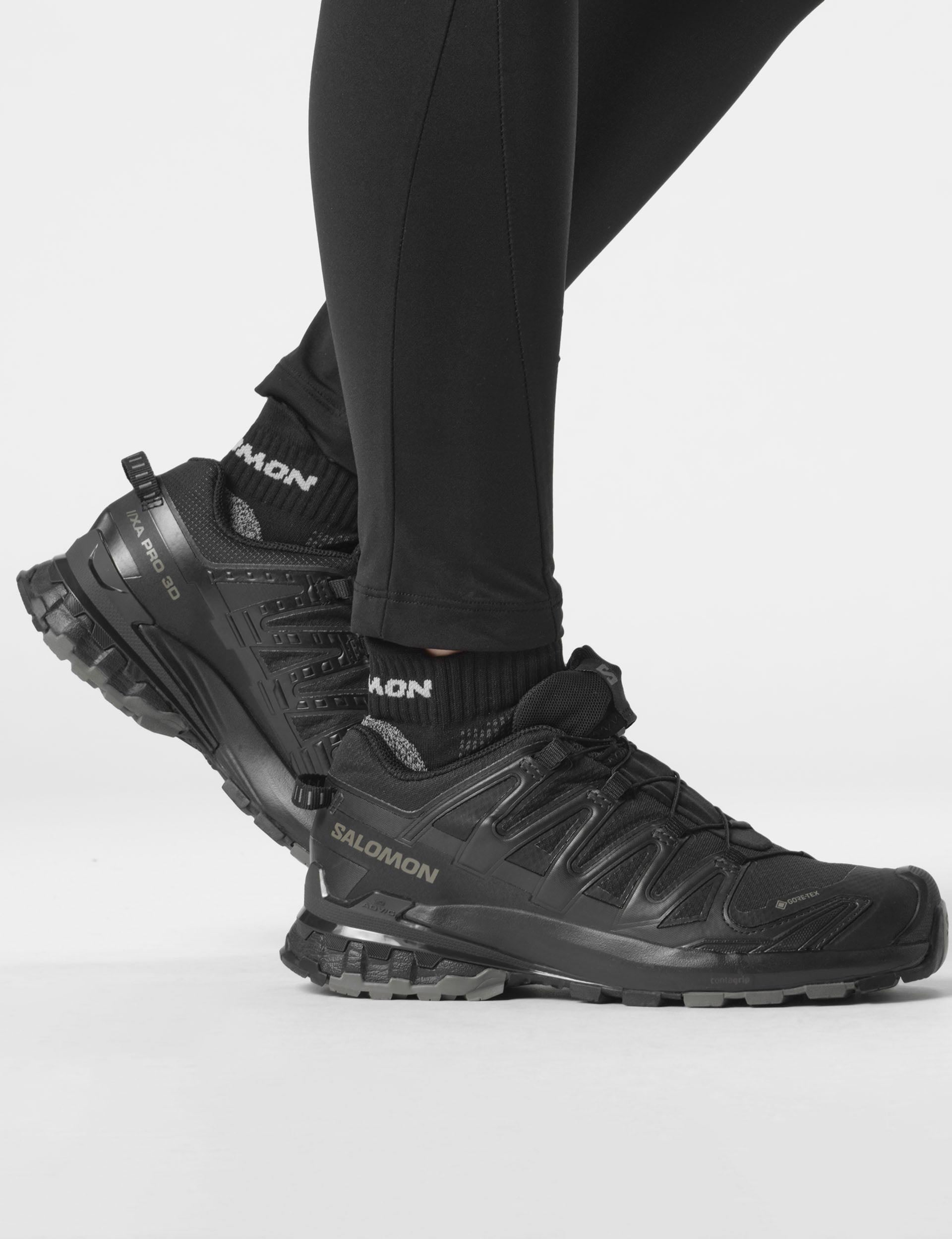 Salomon XA Pro 3D V9 Gore-Tex Trail Running Shoes - Waterproof Hiking & Outdoor Adventure Footwear for Men & Women - Perfect for Trail Running, Hiking, and Mountain Climbing