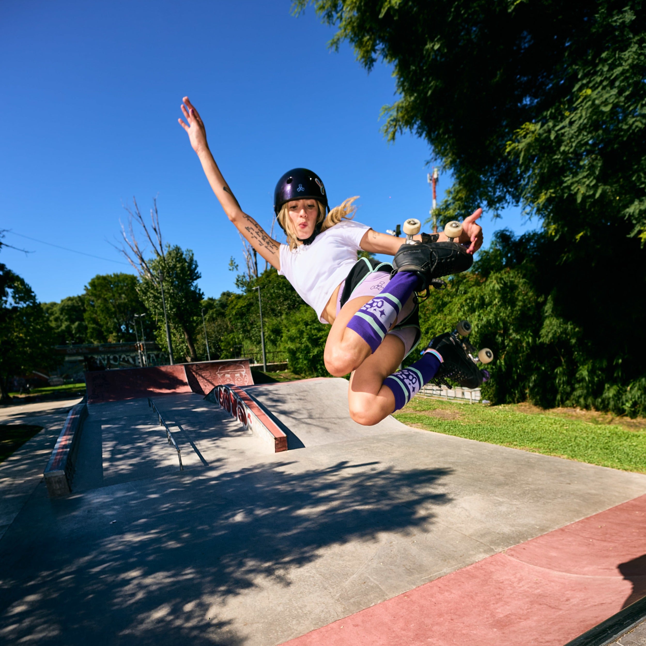 Bumsaver Barbie Patin Signature Edition - Premium Skateboard Accessory for Girls & Women - Perfect for Skateboarding, Longboarding & Outdoor Sports