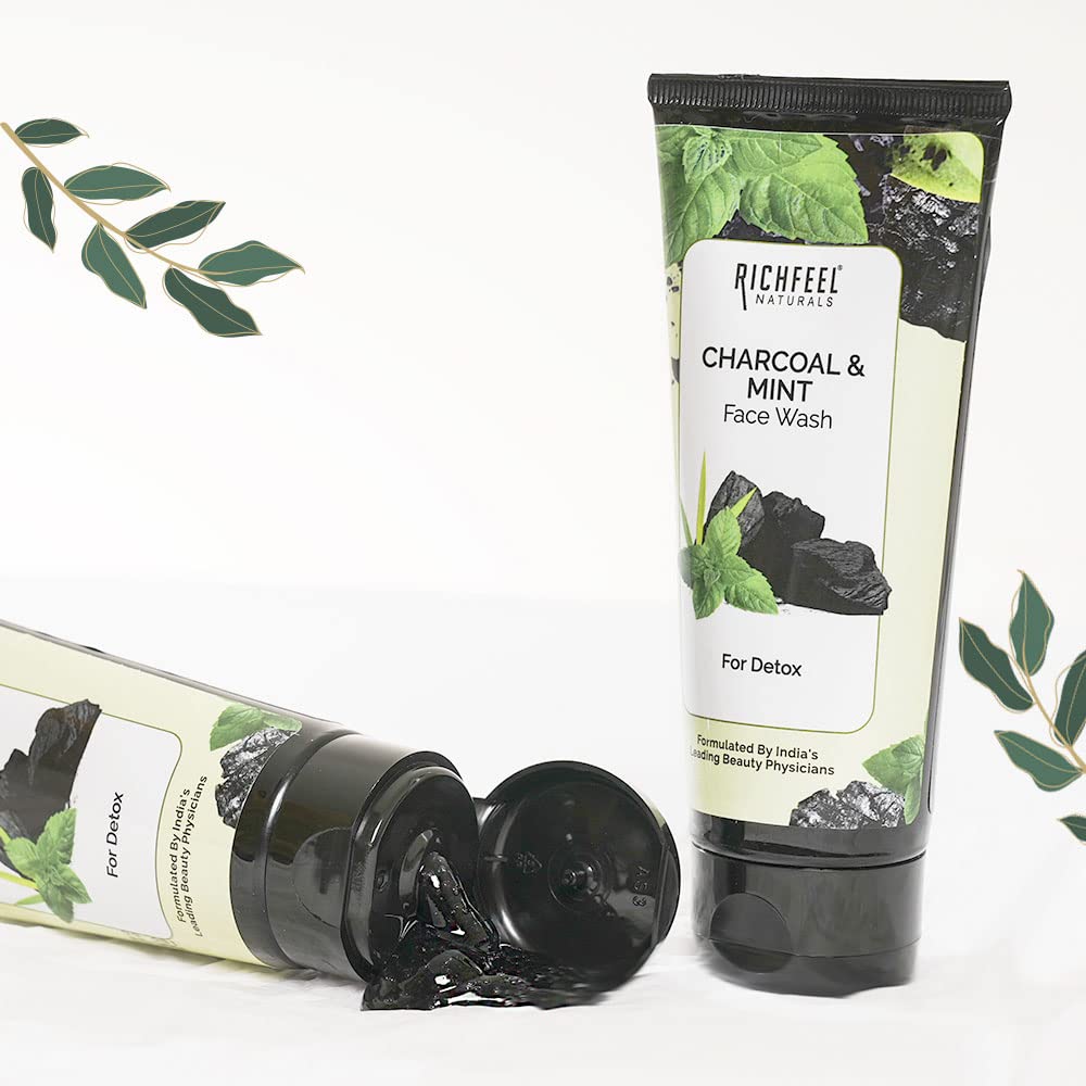Richfeel Naturals Charcoal & Mint Facial Cleanser 100g - Deep Pore Cleansing for Oily & Acne-Prone Skin - Perfect for Daily Skincare Routine & Travel