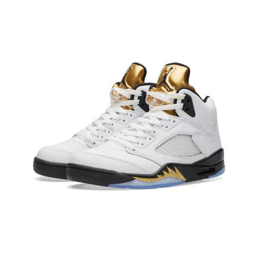 Air Jordan 5 Retro Men's Basketball Shoes - White/Black/Metallic Gold Coin - Vintage Sneakers for Streetwear & Basketball Games