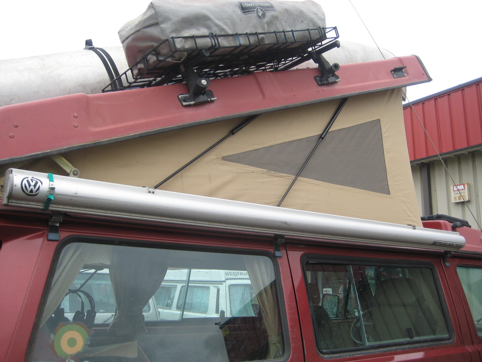 Heavy Duty Pop Top Lift Assist Kit for VW Vanagon - Easy Camper Van Roof Access & Camping Convenience
