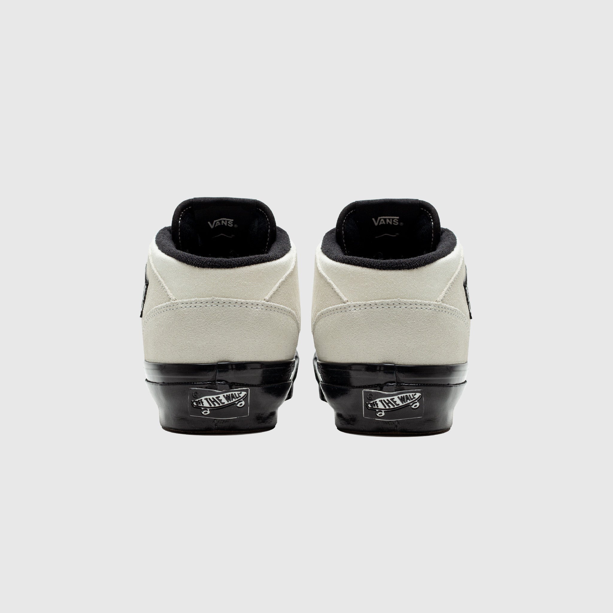 Vans Half Cab Reissue 33 LX Skate Shoes - White/Black - Classic Skateboarding Sneakers for Men & Women | Perfect for Streetwear, Skateboarding & Casual Wear