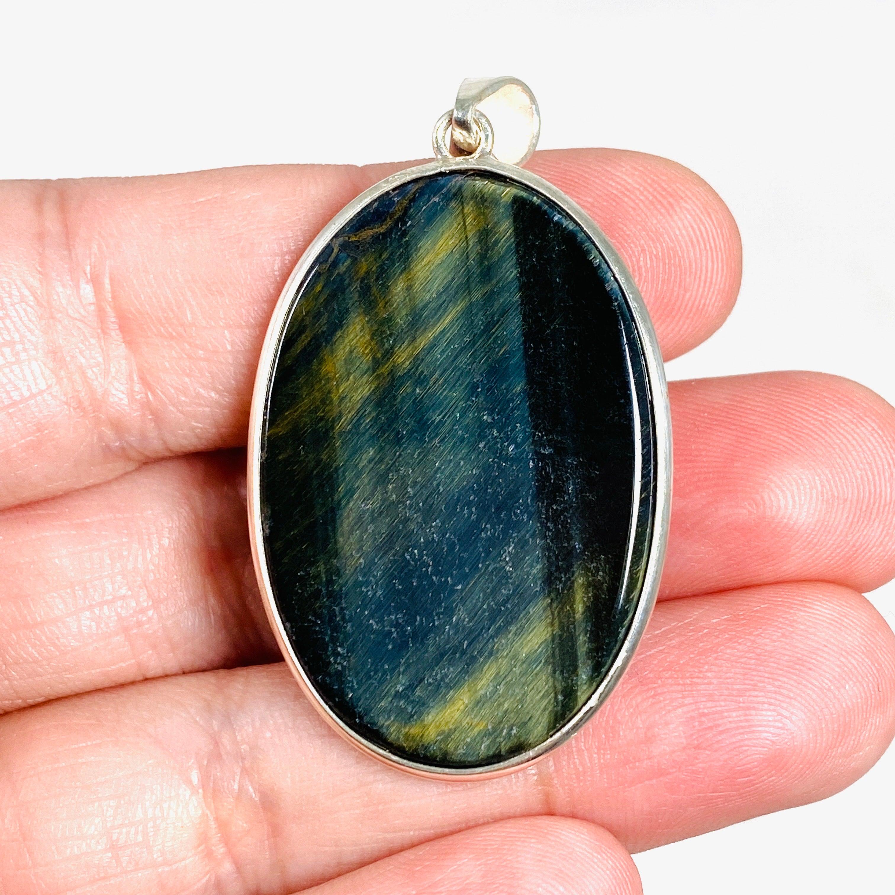 Natural Blue Tiger's Eye Oval Pendant Necklace - Healing Crystal Jewelry for Protection & Confidence - Perfect for Meditation, Gifts & Spiritual Healing