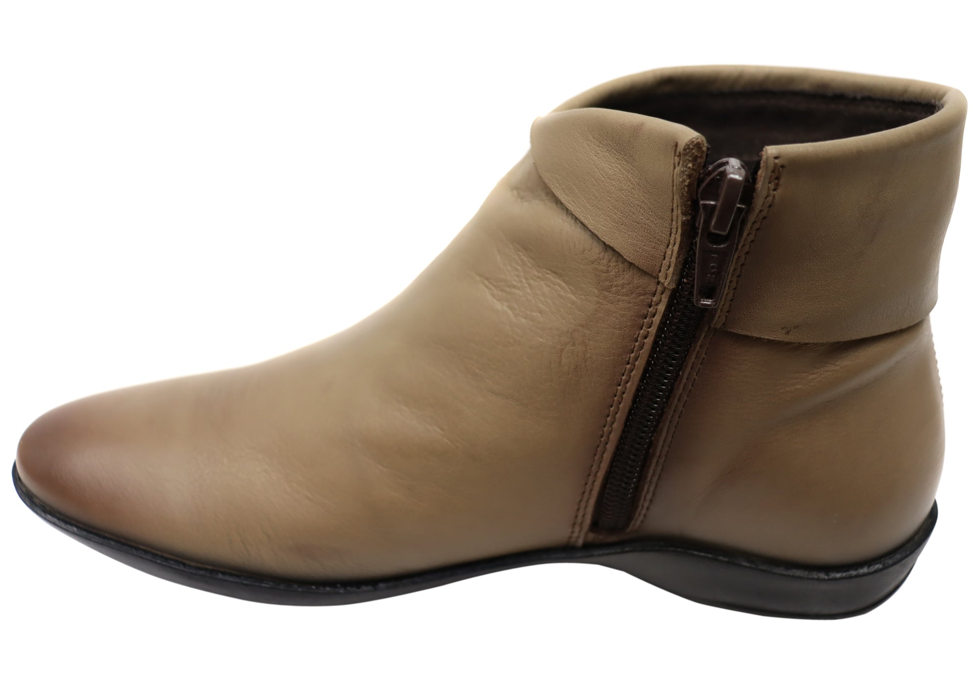 Perlatto Lotty Women's Comfortable Leather Ankle Boots - Made in Brazil - Stylish & Durable for Work, Travel & Everyday Wear
