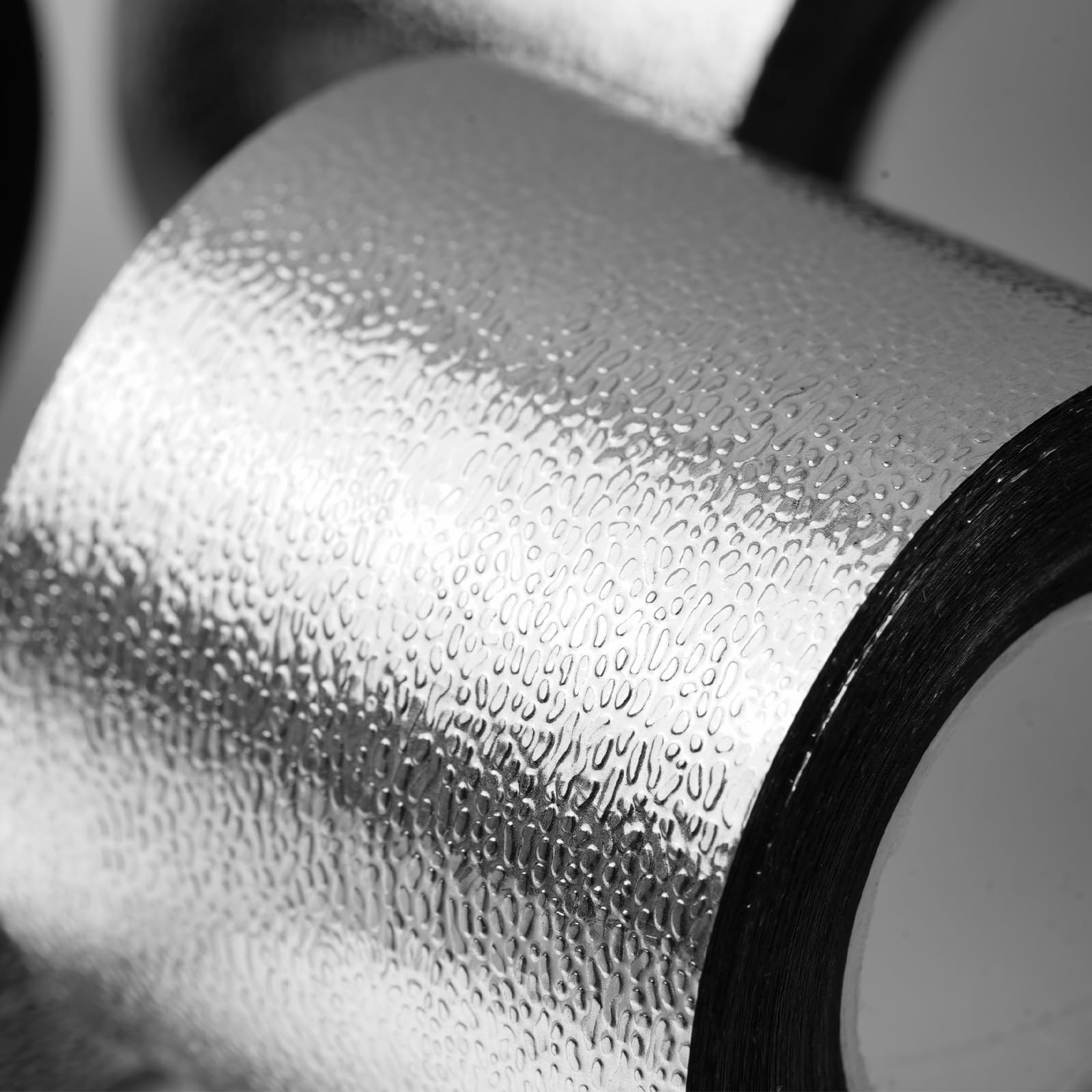PartyWoo Silver Foil Crepe Paper Streamers - 4 Rolls (328ft Total) for Birthday, New Year's Eve & Wedding Decorations - 1.8