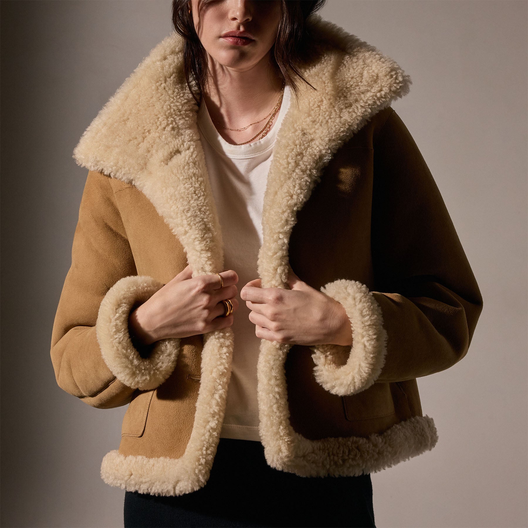 Cropped Shearling Jacket Women's Winter Coat - Caramel Brown Faux Fur Outerwear for Casual Outings & Street Style Fashion